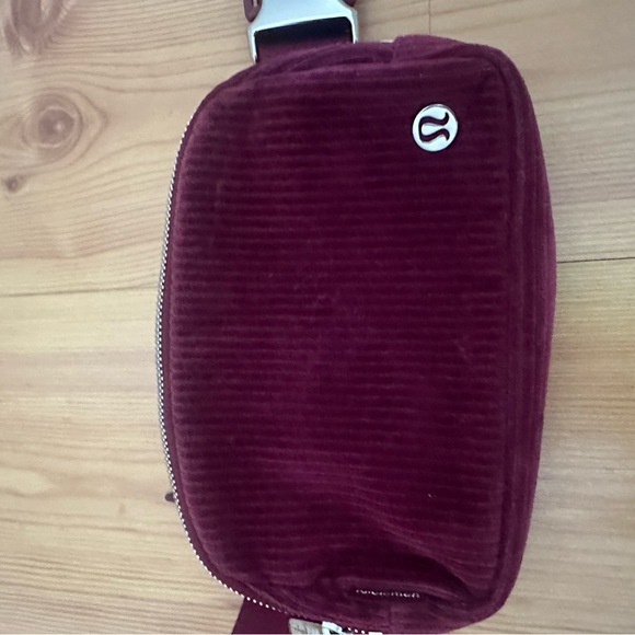 Lululemon Deep Red Belt Bag - Picture 3 of 3